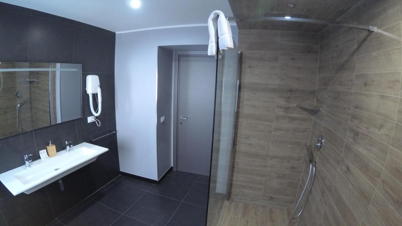 Tre Stelle Al Duomo Bed & Breakfast Catania Bagian luar foto
