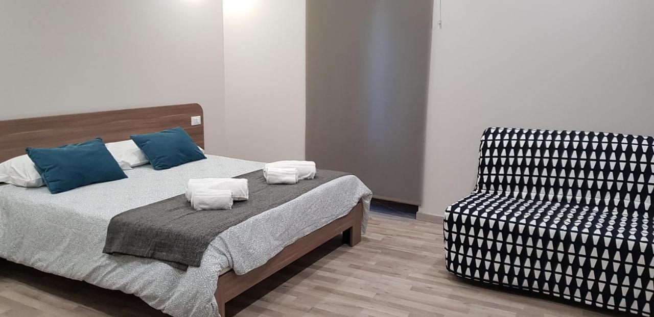 Tre Stelle Al Duomo Bed & Breakfast Catania Bagian luar foto