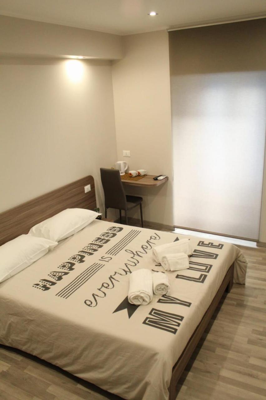 Tre Stelle Al Duomo Bed & Breakfast Catania Bagian luar foto
